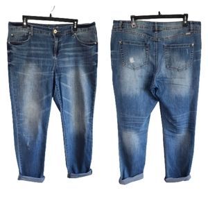 INC International Concepts women's plus size boyfriend jeans Size 14 Regular Fit